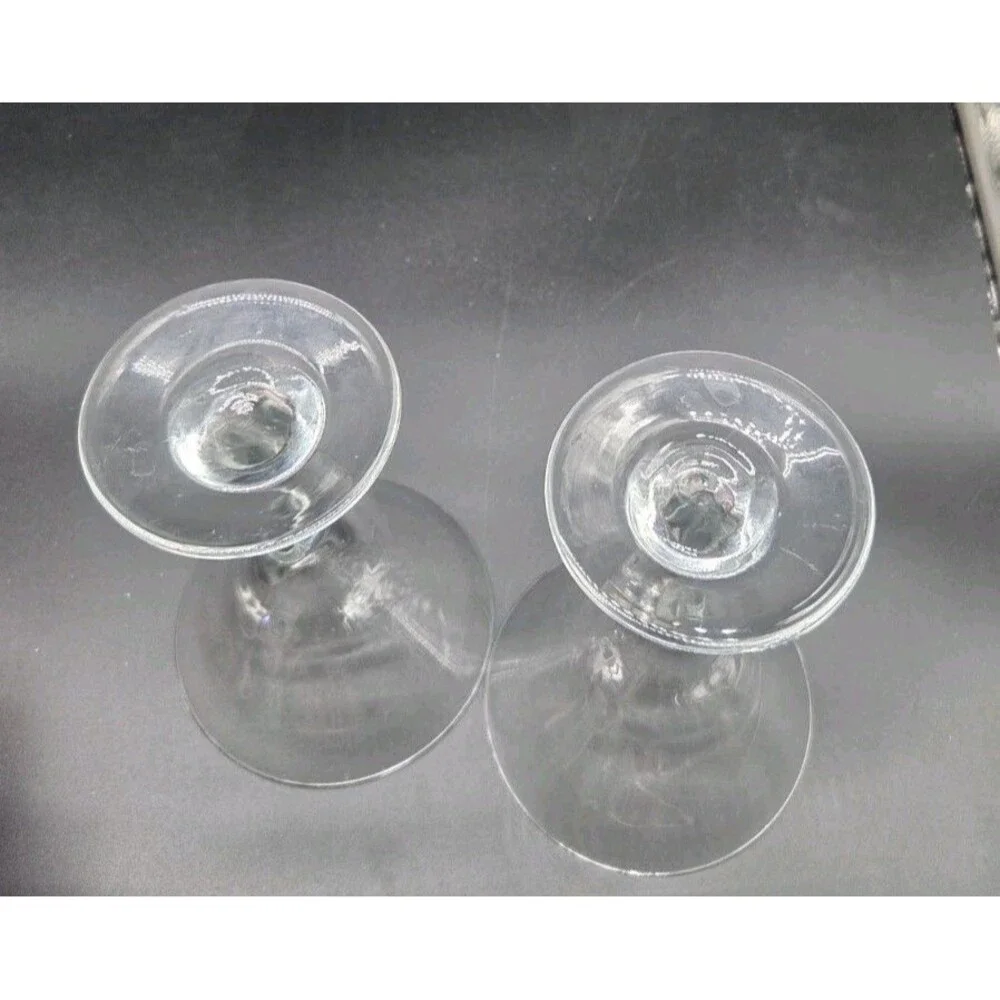 Libbey Z Stem Martini Glasses 9.25 oz Capacity Set of 2 Clear Glass.  6.5